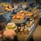 Företag 4 bild CAFÉ TVÅ SKATOR i Arboga U