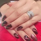 Företag 7 bild TIPS TO TOES - NAGELSALONG VÄSTERÅS i Västerås U