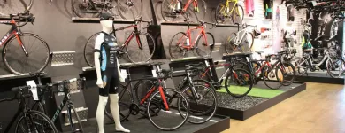 Företag 1 bild CYKLOTEKET BROMMA Shopping i Bromma AB